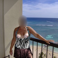 Pic #2 Topless Wife:&nbsp;Vacation