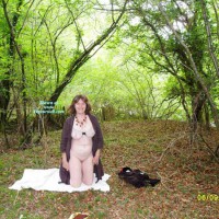 Pic #4 Topless Wife:&nbsp;Autumn Woods