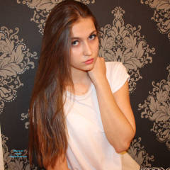 Pic #1 Posing In The Flat - Firm Ass, Shaved