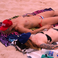 Pic #1 Xmas In Sydney - Bikini Voyeur, Beach Voyeur, Topless Girls