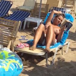 Busty Topless Girl On Greek Beach - Topless Girls, Outdoors, Beach Voyeur