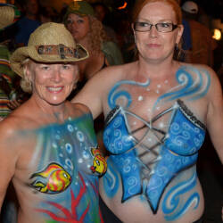 Pic #3 Things We Have Seen 2 - Topless Girls, Big Tits, Brunette, Outdoors, Public Place