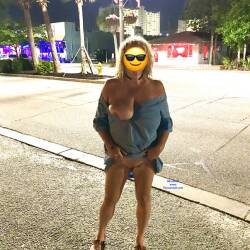 Pic #6 Flashing At The Beach During 4th Of July - Big Tits, Public Exhibitionist, Flashing, Outdoors, Wife/wives, Amateur