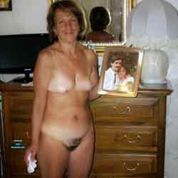 Pic #1 ITALIAN SLUT NURSE