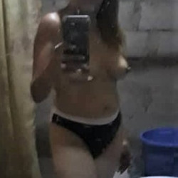 Pic #10 La costurera 7