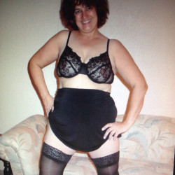 Pic #6 Posing in the basement pt 1