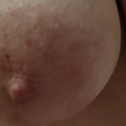 Pic #5 Huge natural milf tits with big areolas hanging