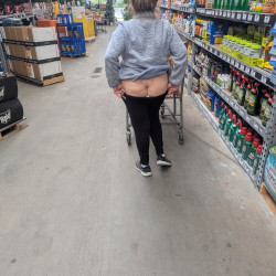 Pic #8 Enjoys Flashing
