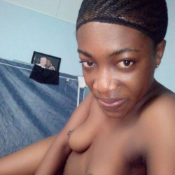 Pic #4 My titties