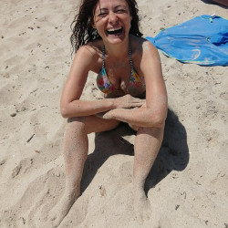 Pic #1 bikini and topless 4