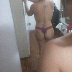 Pic #4 Vermelho da Laura Izoldi