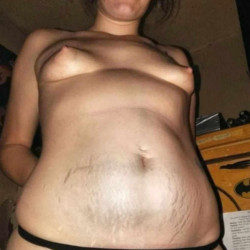 Pic #3 32yo milf from North Carolina