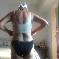 Pic #2 La secretaria