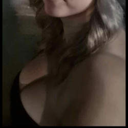 Pic #1 Milf