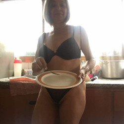 Pic #10 La secretaria 18