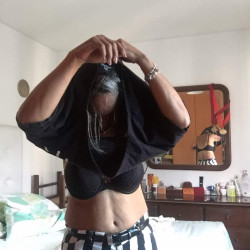 Pic #3 La secretaria ia 20