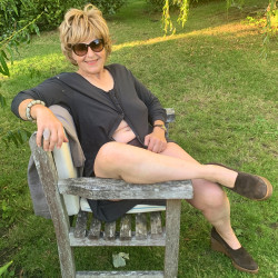 Lady Bee's Autumn Evening