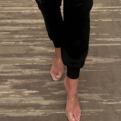 Pic #3 Perfect Feet and Toes for you to Cum on.