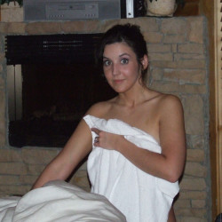 Pic #7 Sexy Bride Katie