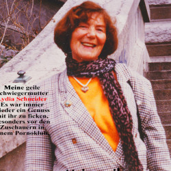 Medium tits of a neighbor - Lydia