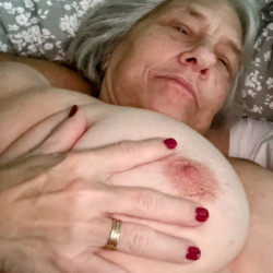 My very large tits - Sweetsandy