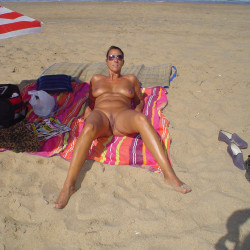 Pic #8 luvs showing her pussy