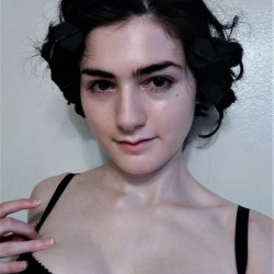 Pic #3 Ms. Rosie Wilde (Ms. Rosie Levine) Selfies