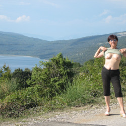 My medium tits - Luisa