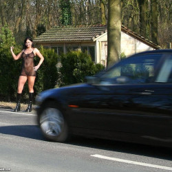 Pic #4 Snezana posings for your entertainment